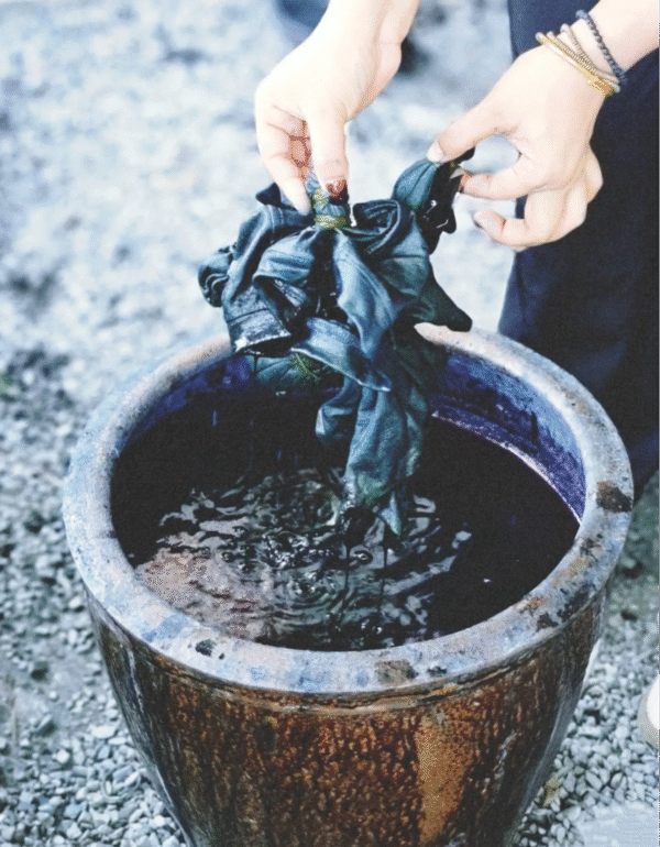 Guanqian Street Intangible Cultural Heritage Experience - Image 3